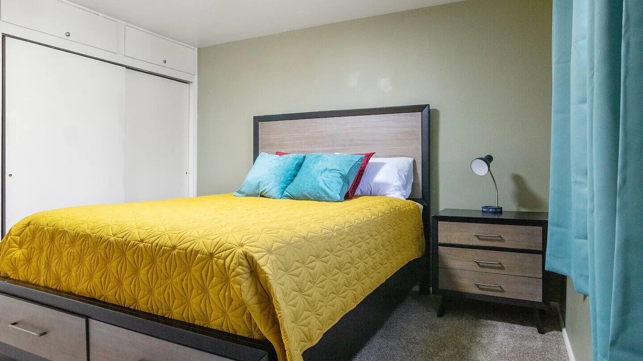 Photo of Bedroom in Logan
