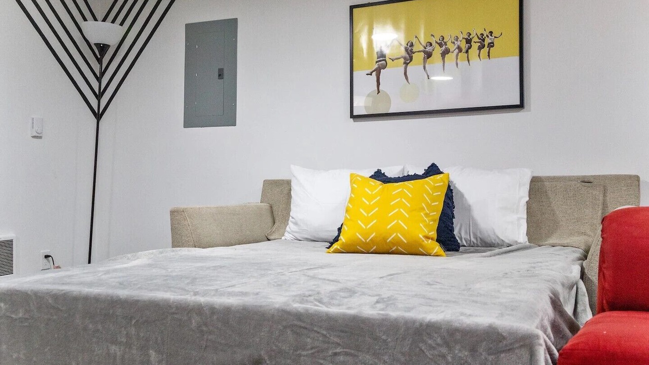 Photo of Bedroom in Logan