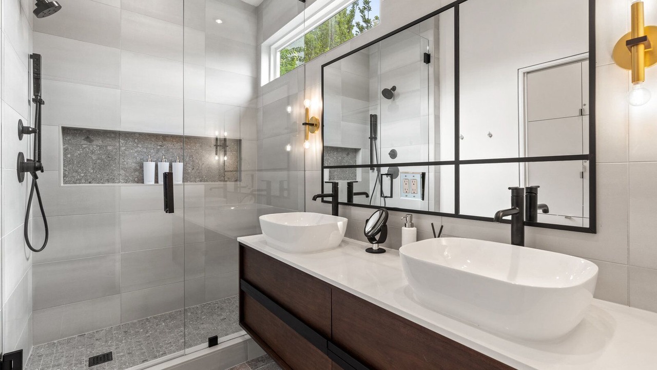 Photo of Bathroom in Travis Heights