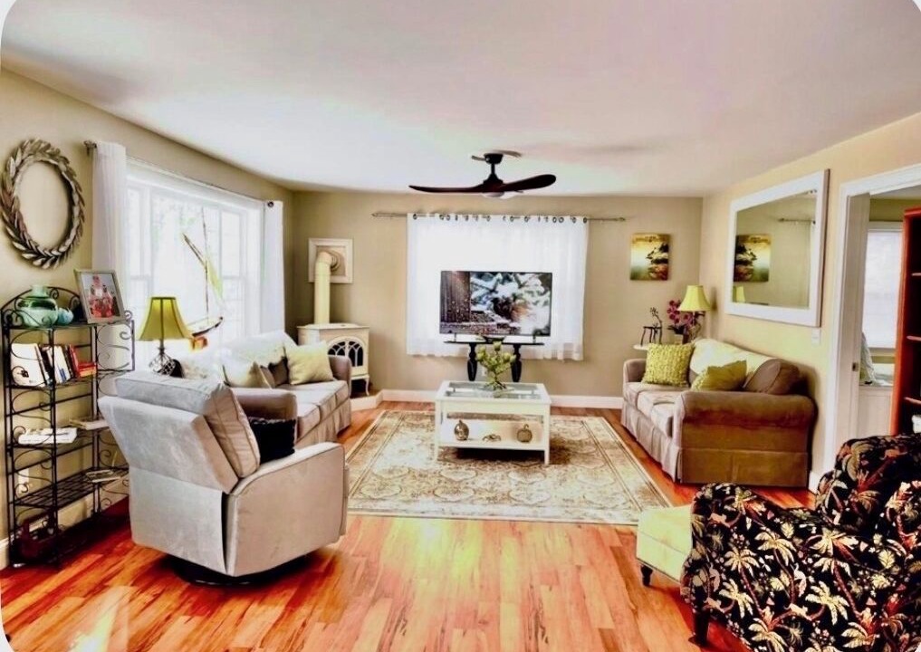 Photo of Livingroom in Gouldsboro