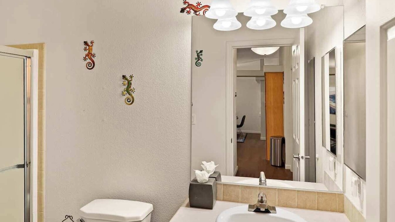 Photo of Bathroom in Clarkdale