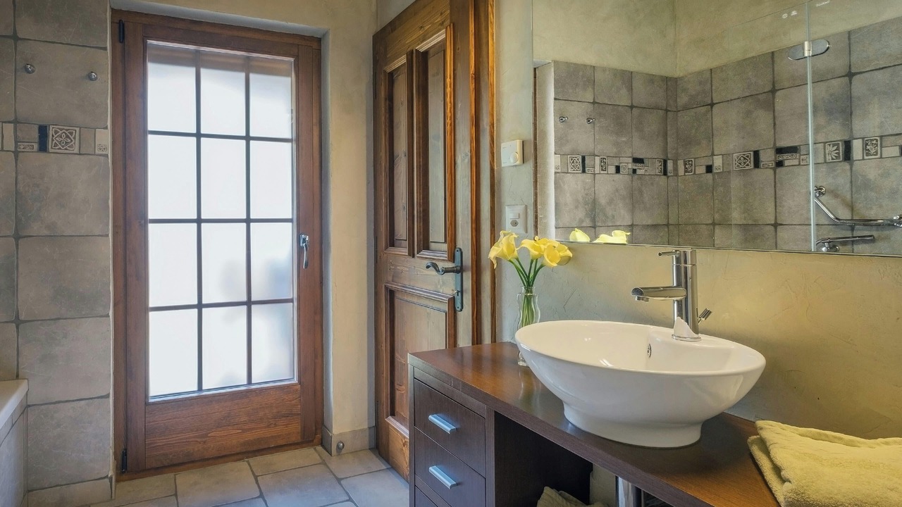 Photo of Bathroom in Saleinaz