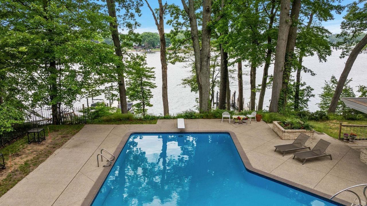 Photo of Outdoor in Spring Lake