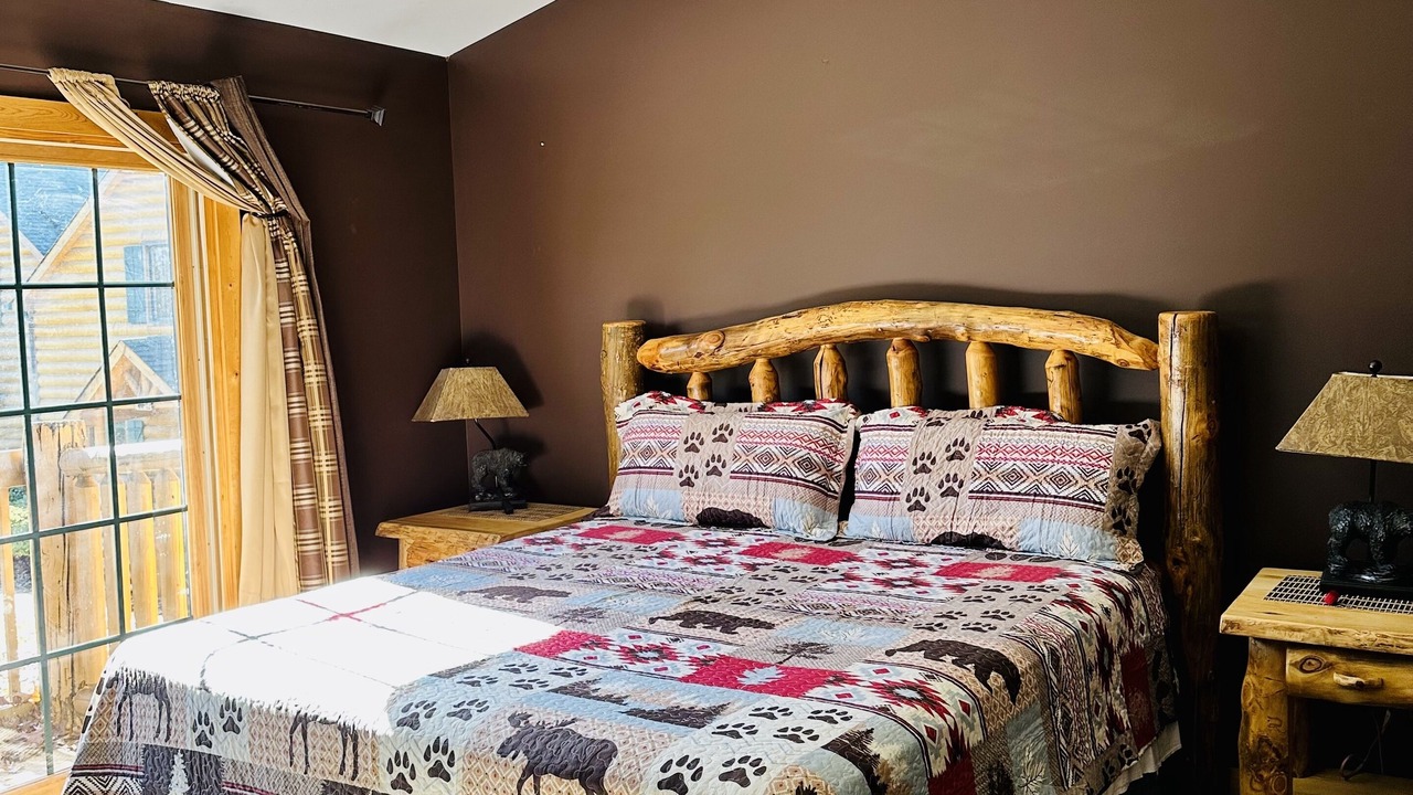 Photo of Bedroom in Oglesby