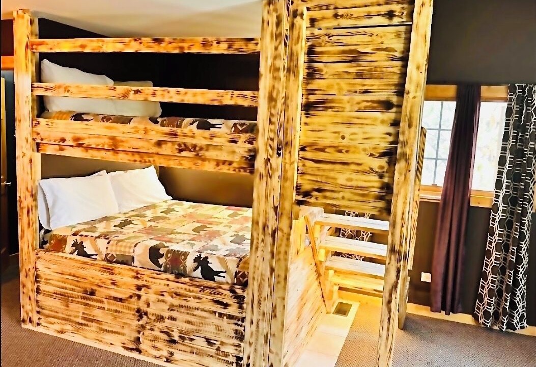 Photo of Bedroom in Oglesby