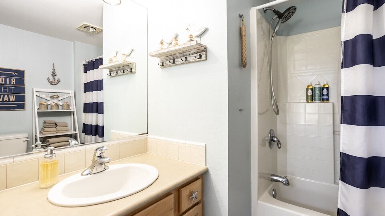 Photo of Bathroom in Birch Bay