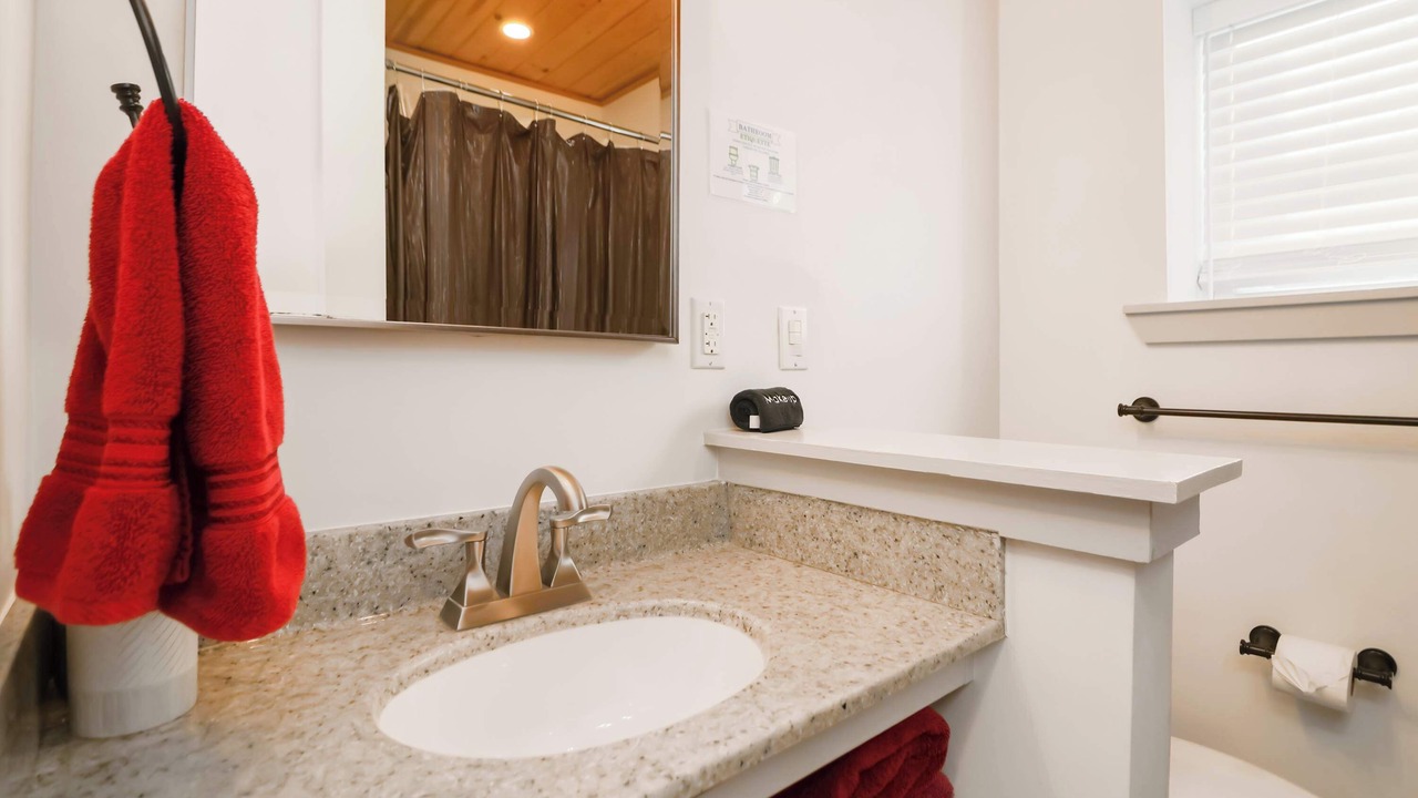 Photo of Bathroom in Prairie Creek
