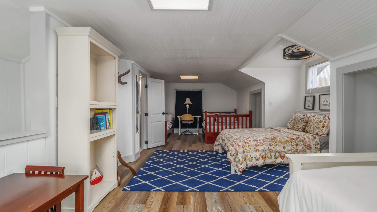 Photo of Bedroom in Prairie Creek