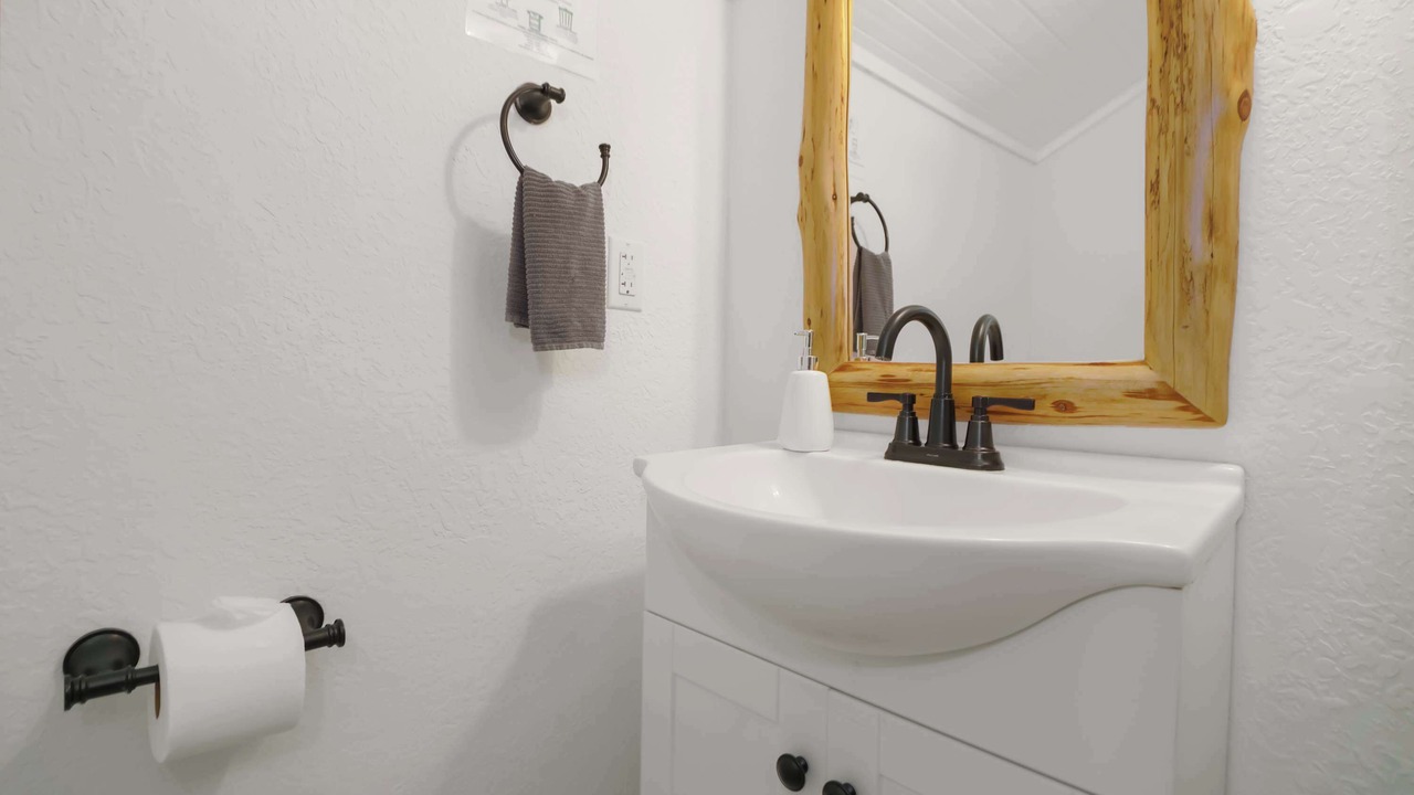 Photo of Bathroom in Prairie Creek