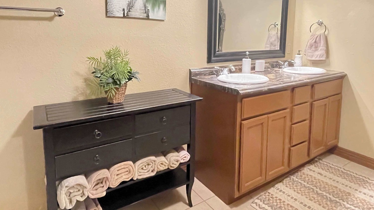 Photo of Bathroom in Beaver Shores