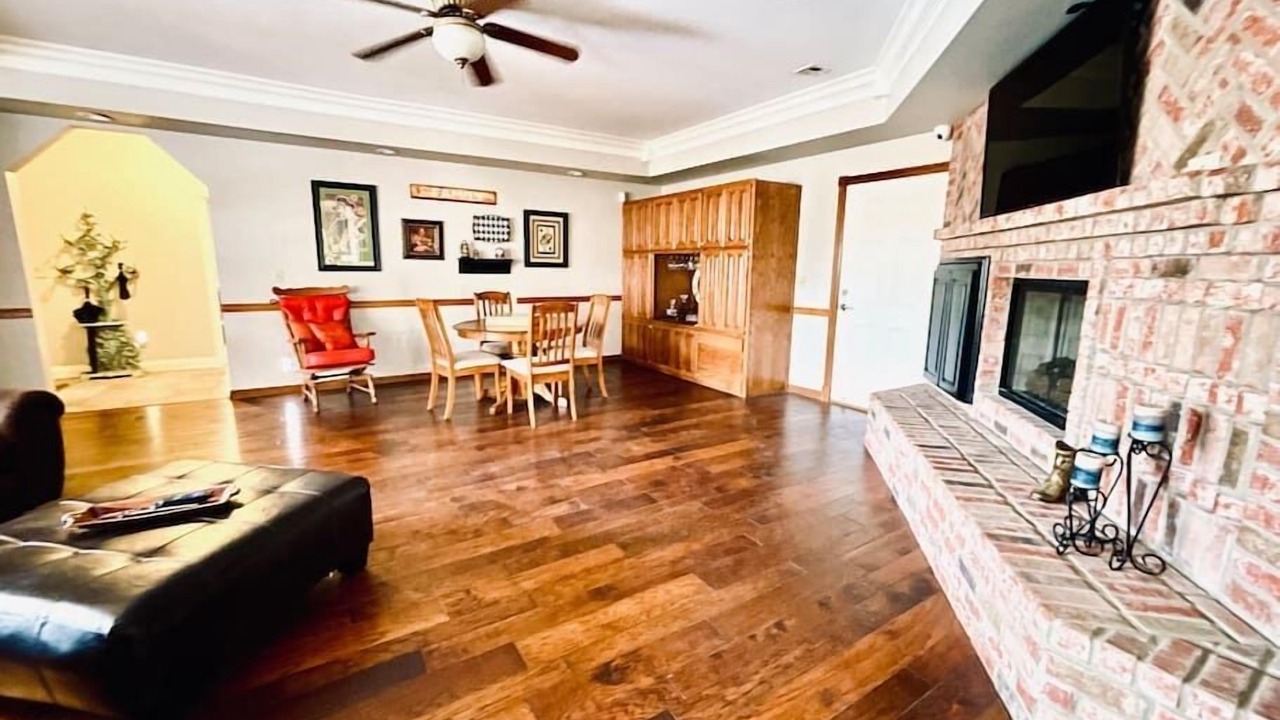 Photo of Livingroom in Fayetteville