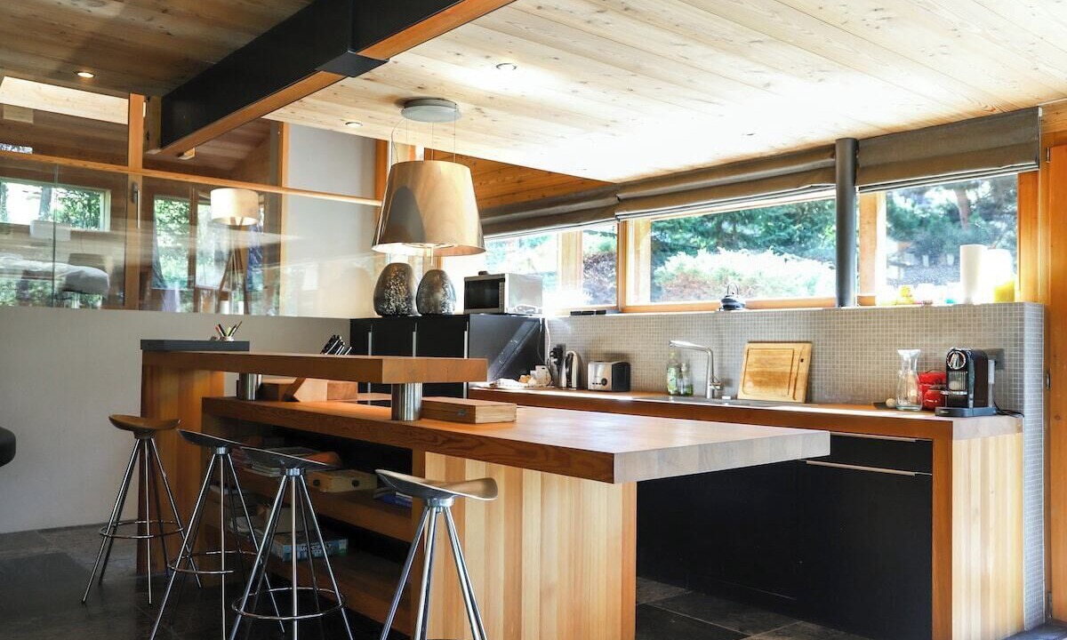 Photo of Kitchen in Lens