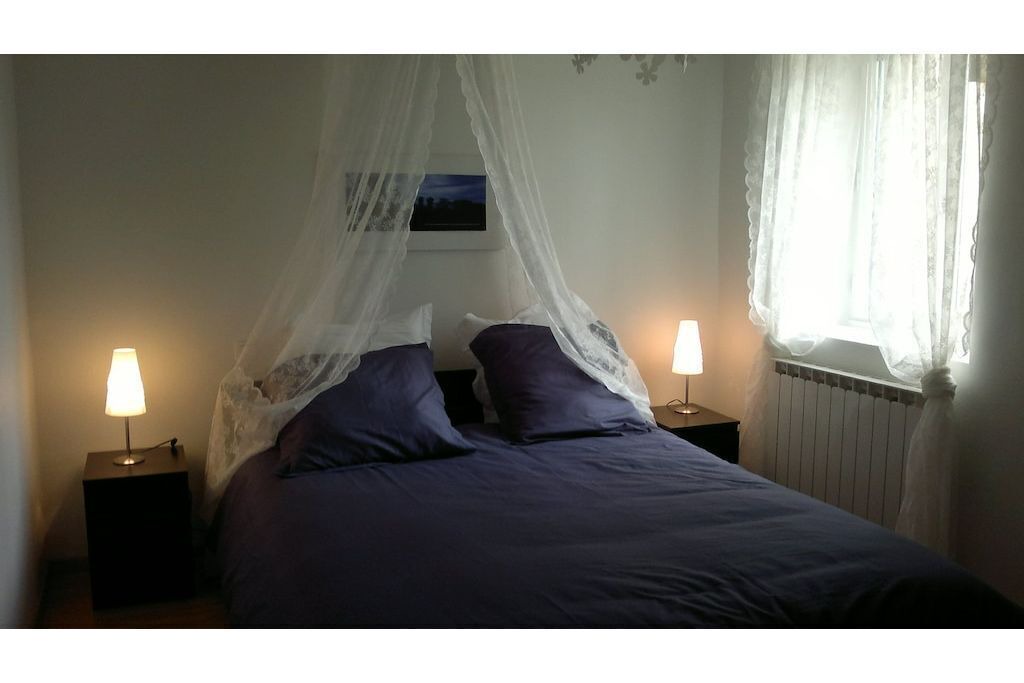 Photo of Bedroom in Maillezais