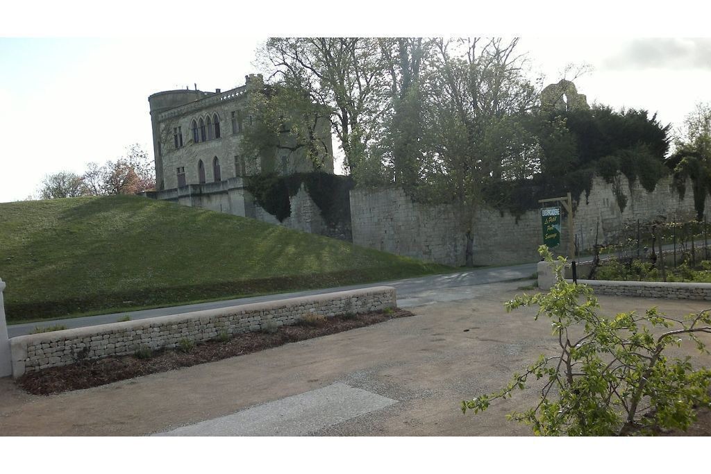 Photo of Outdoor in Maillezais