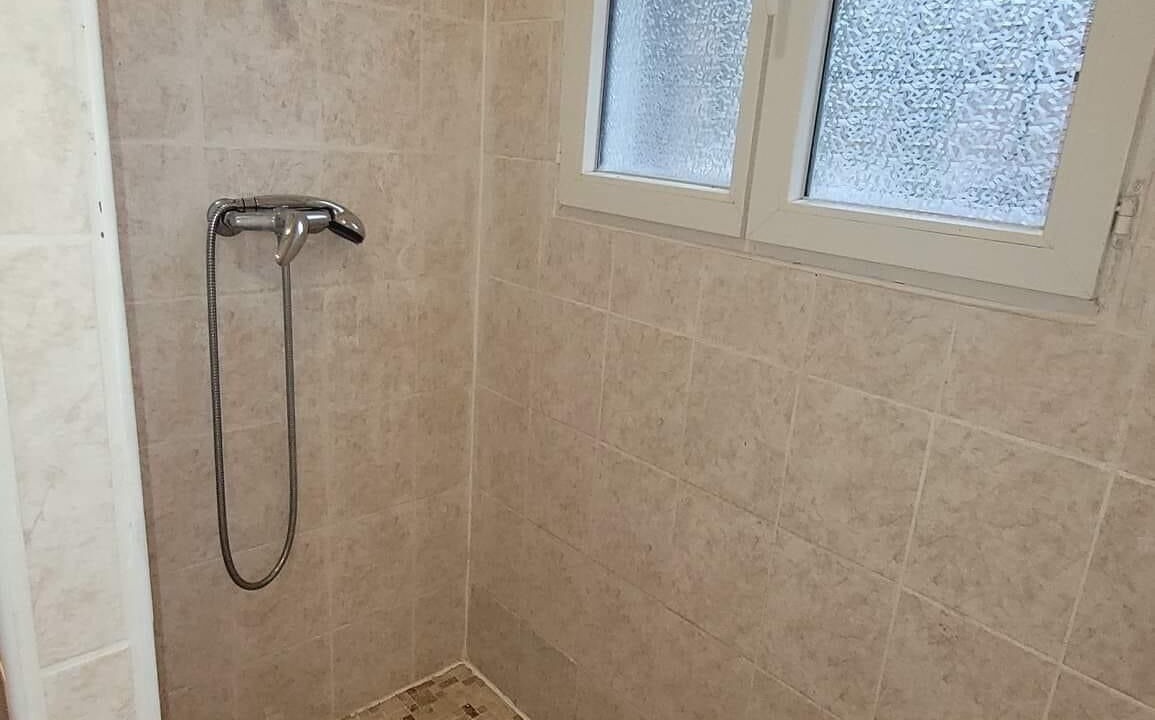 Photo of Bathroom in Roaillan