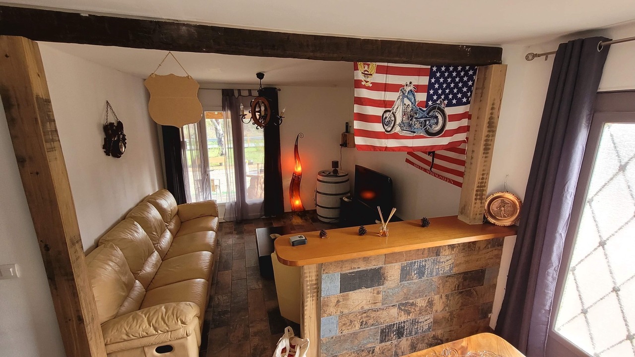 Photo of Livingroom in Roaillan