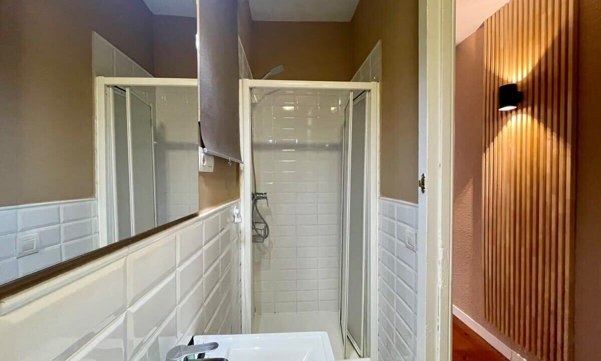 Photo of Bathroom in el Camp d'en Grassot i Gracia Nova