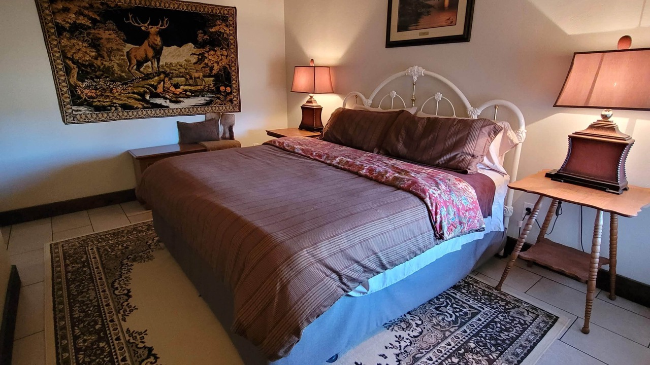 Photo of Bedroom in Meeker