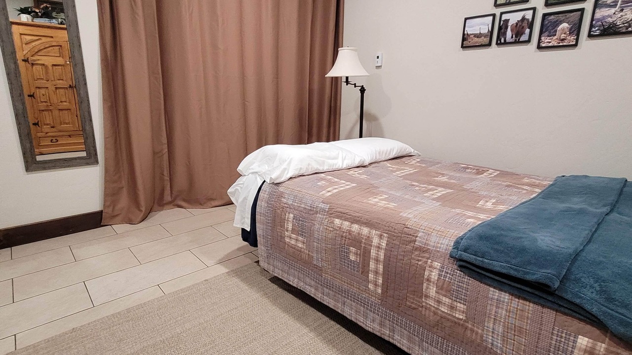 Photo of Bedroom in Meeker