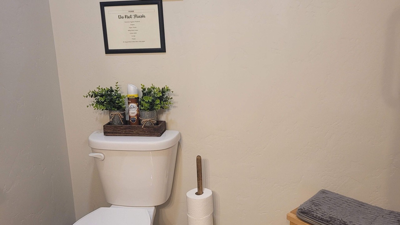 Photo of Bathroom in Meeker