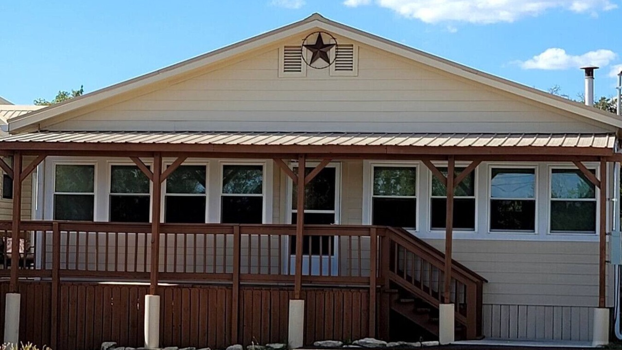 Photo of Outdoor in Canyon Lake