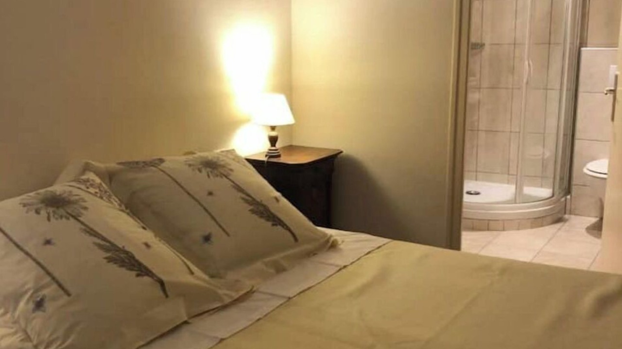 Photo of Bedroom in Saint-Romain