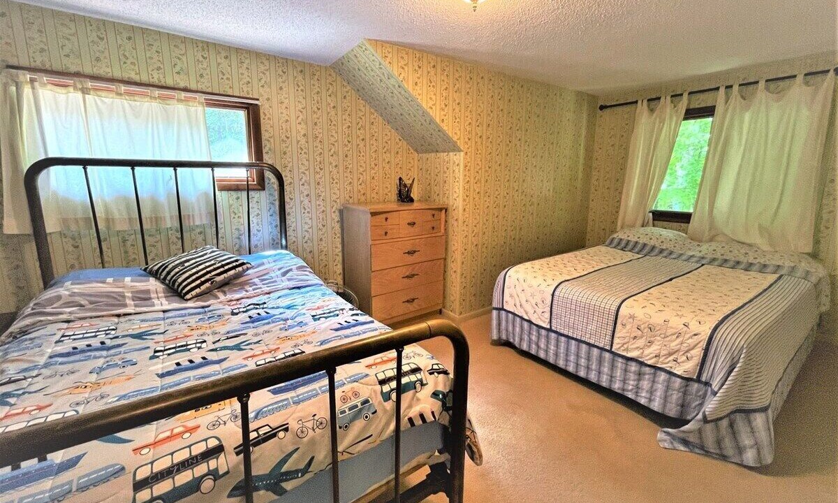 Photo of Bedroom in Butternut