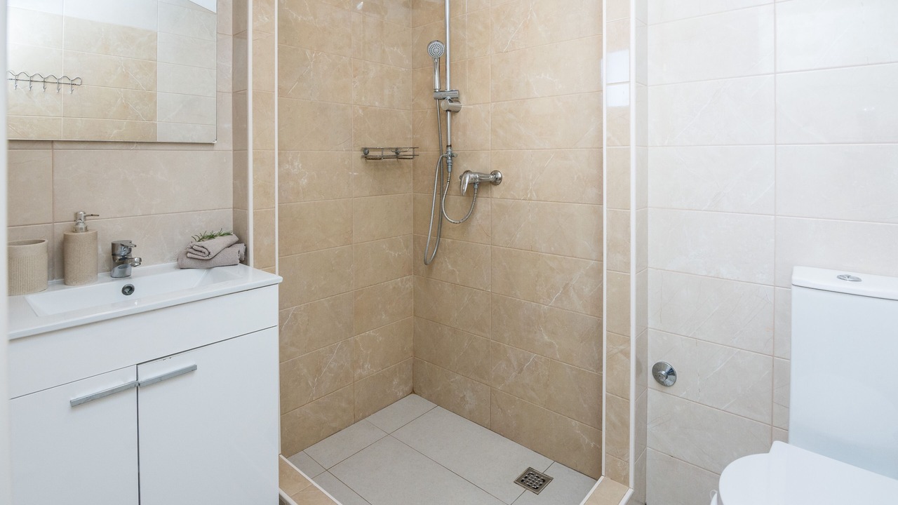 Photo of Bathroom in Vir
