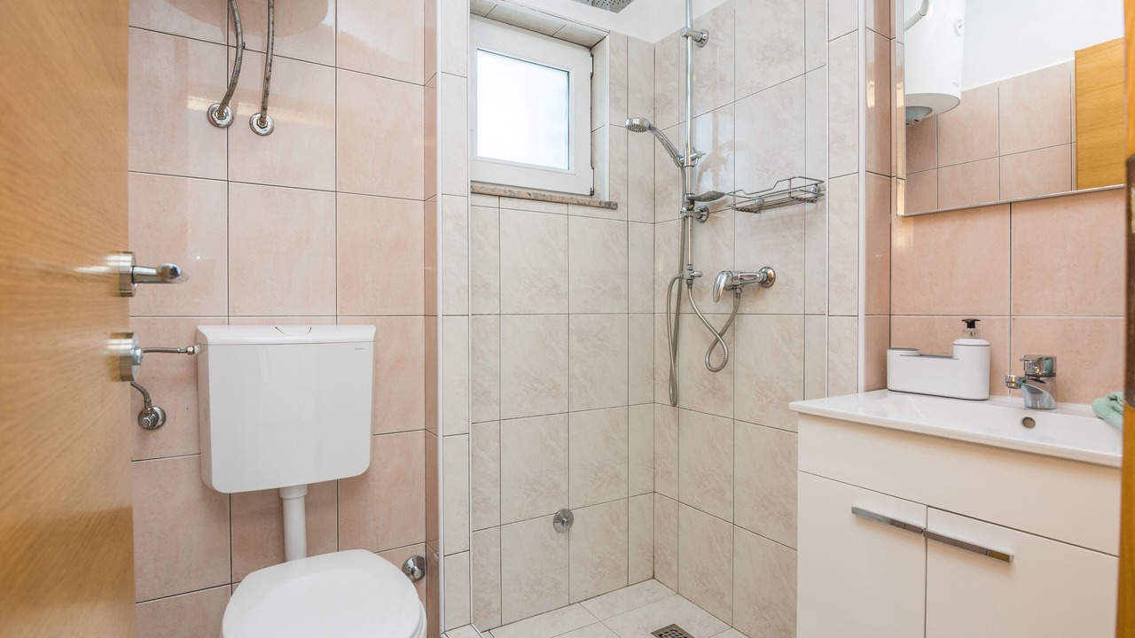 Photo of Bathroom in Vir