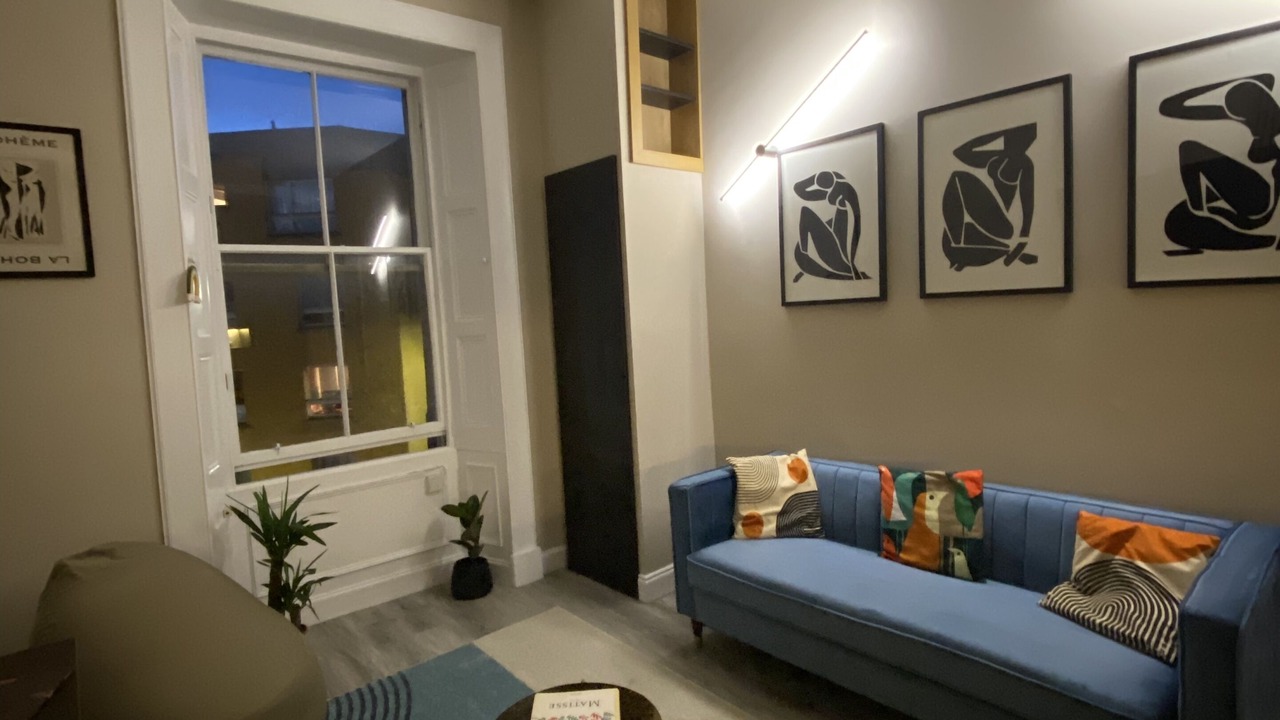 Photo of Livingroom in Tollcross