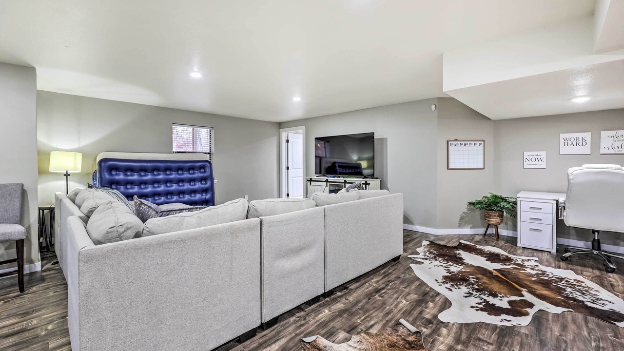 Photo of Livingroom in Rogers