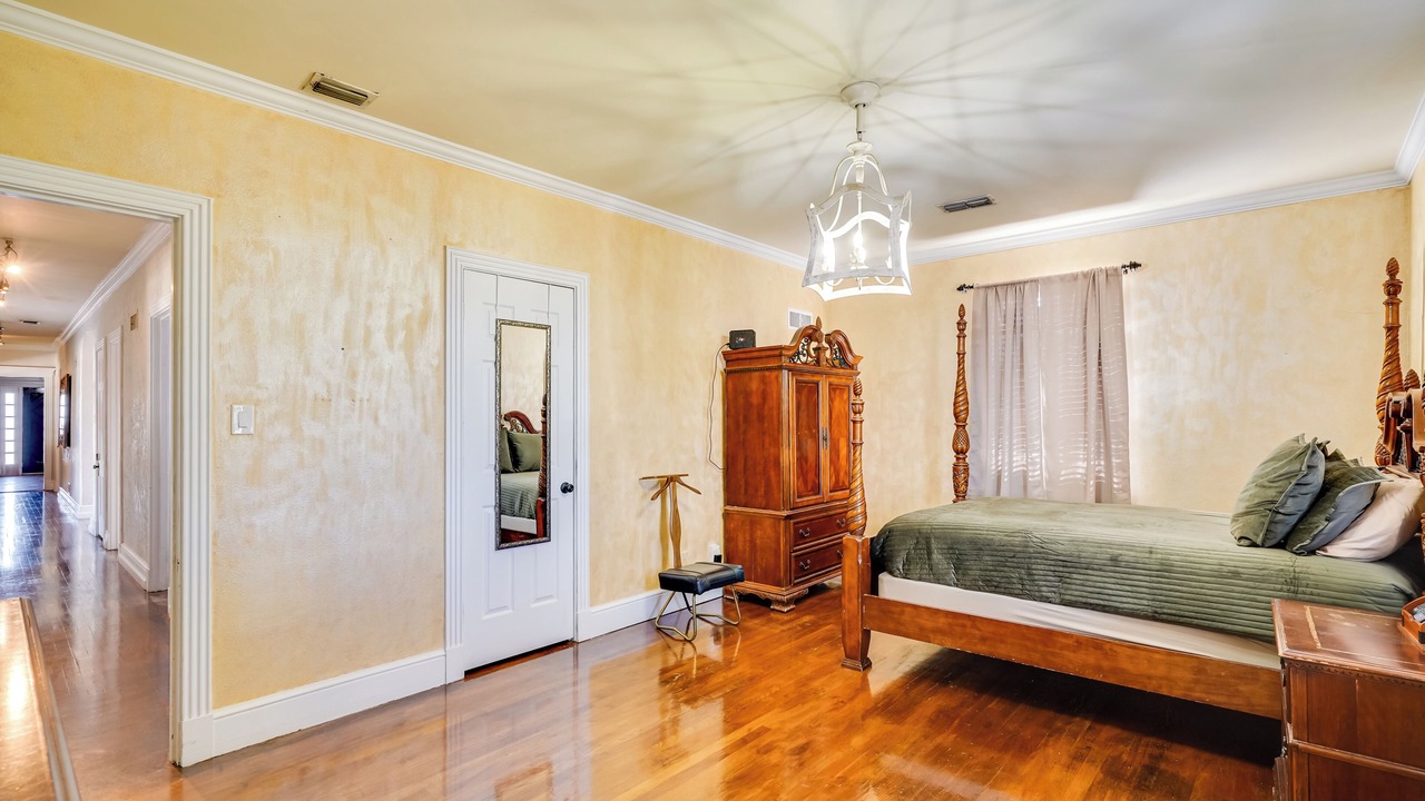 Photo of Bedroom in Odessa