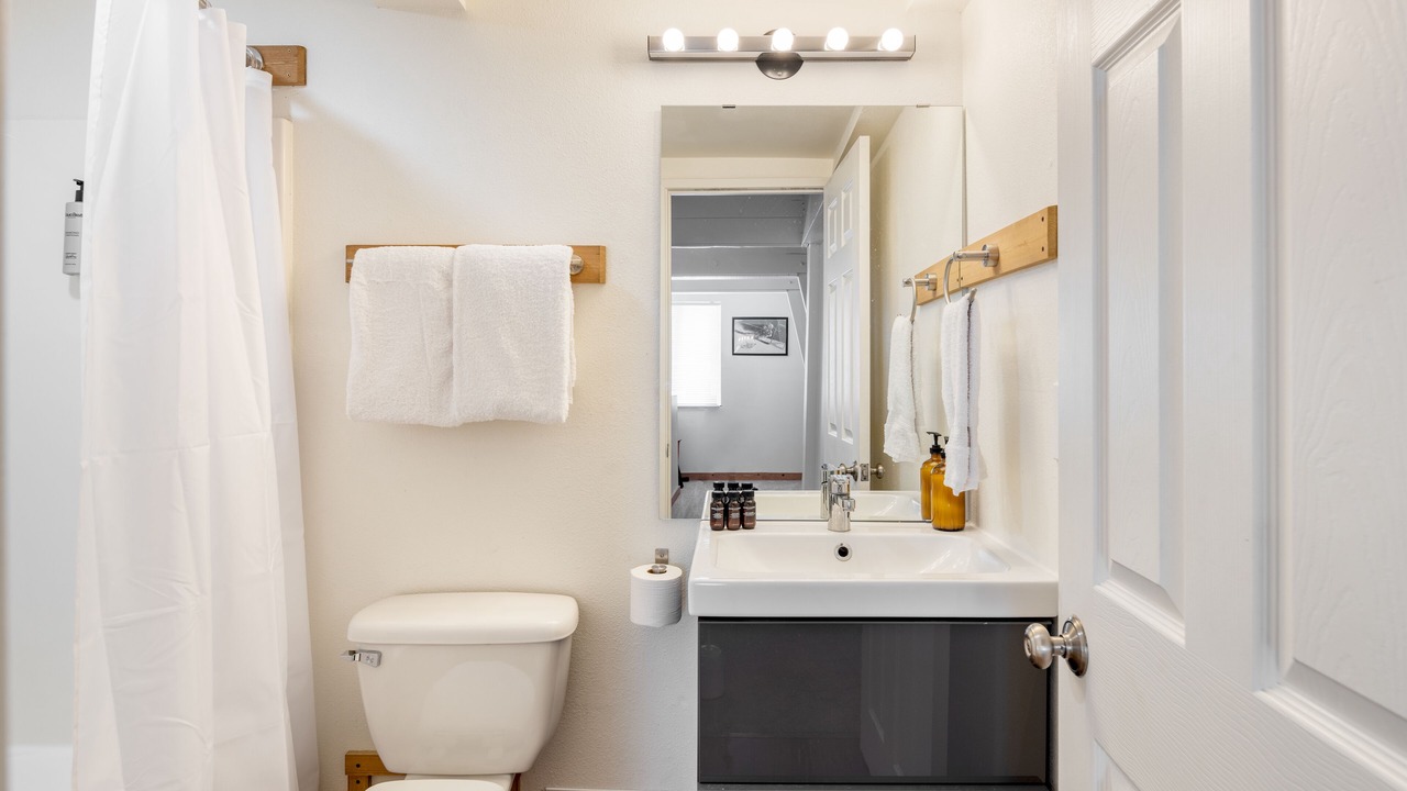 Photo of Bathroom in Tahoe Woods