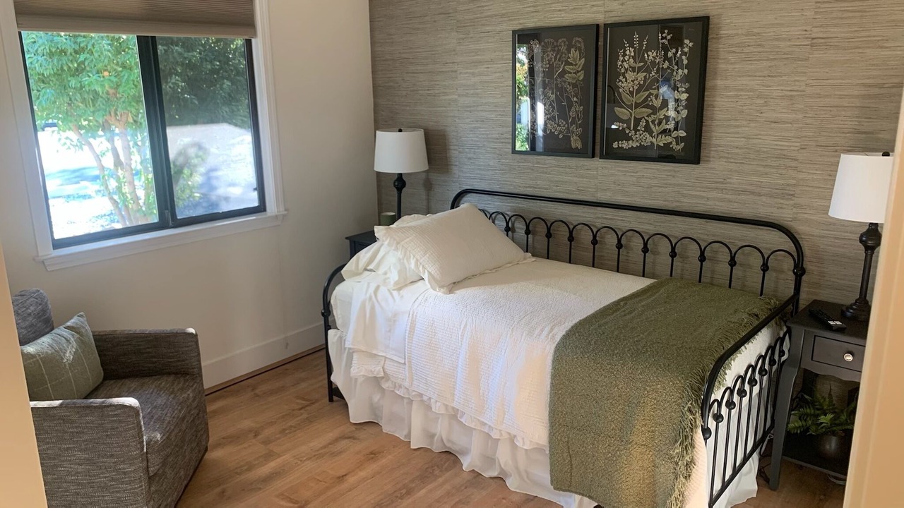 Photo of Bedroom in Columbia