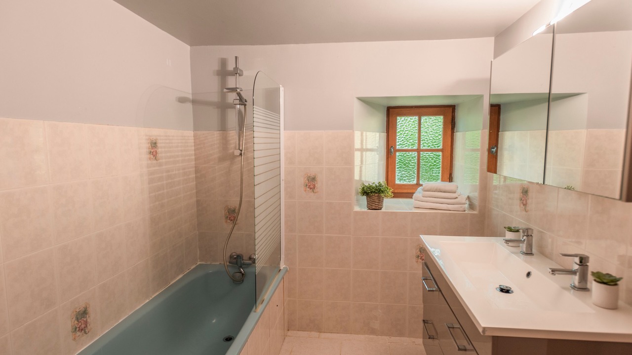 Photo of Bathroom in Prats-du-Perigord