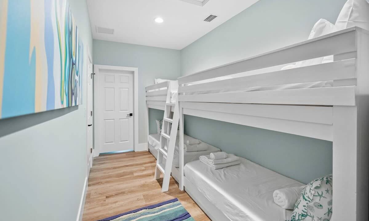 Photo of Bedroom in Downtown Historic District