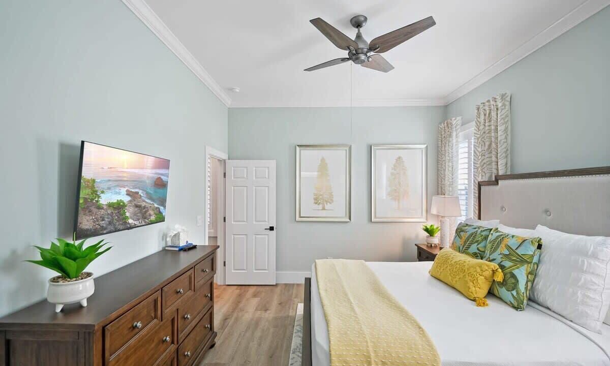 Photo of Bedroom in Downtown Historic District