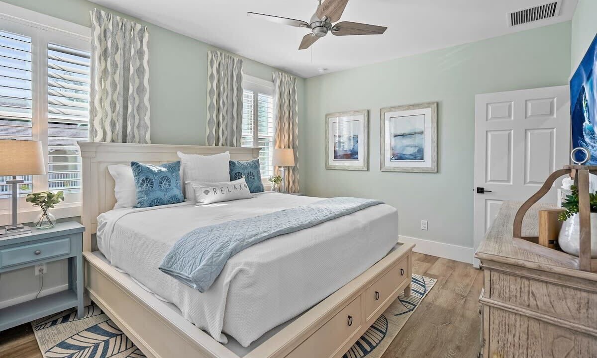 Photo of Bedroom in Downtown Historic District