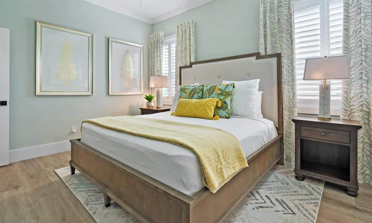 Photo of Bedroom in Downtown Historic District