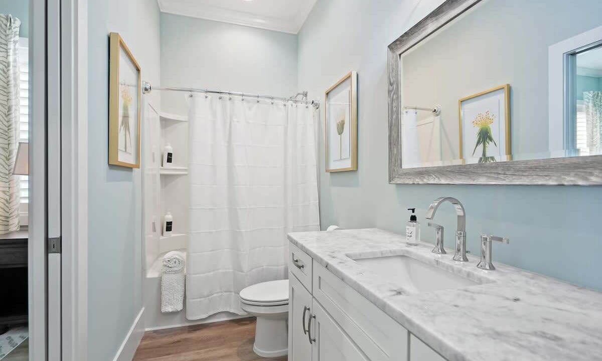 Photo of Bathroom in Downtown Historic District