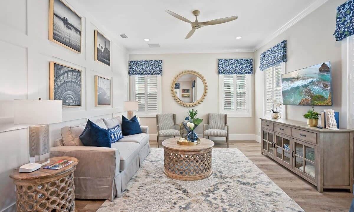 Photo of Livingroom in Downtown Historic District