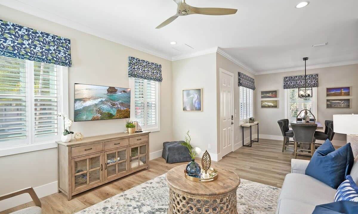 Photo of Livingroom in Downtown Historic District