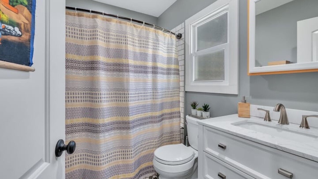Photo of Bathroom in Hazel Park