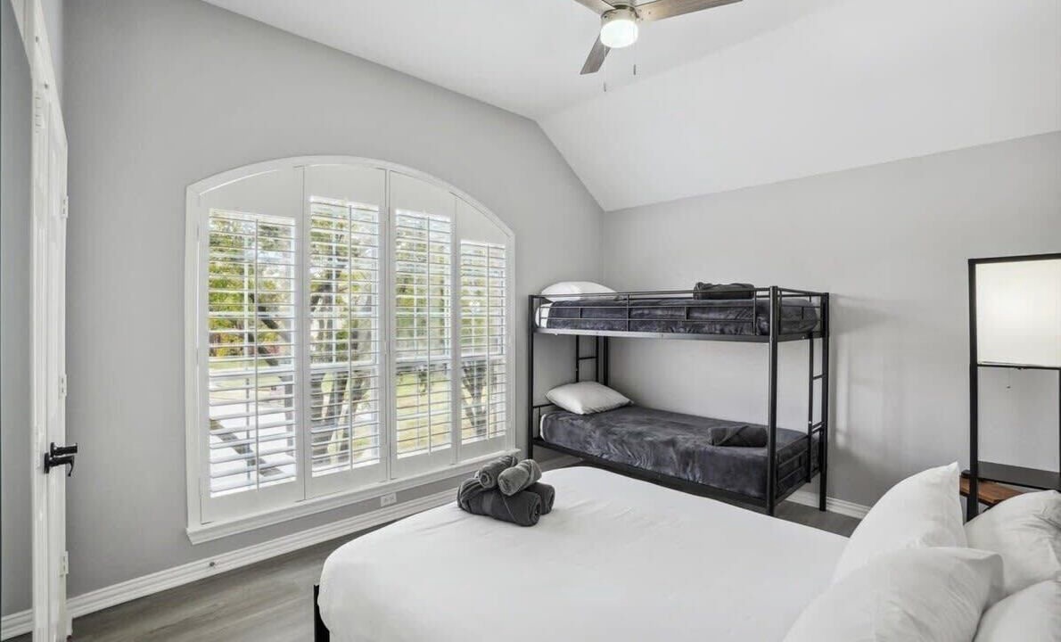 Photo of Bedroom in Rowlett