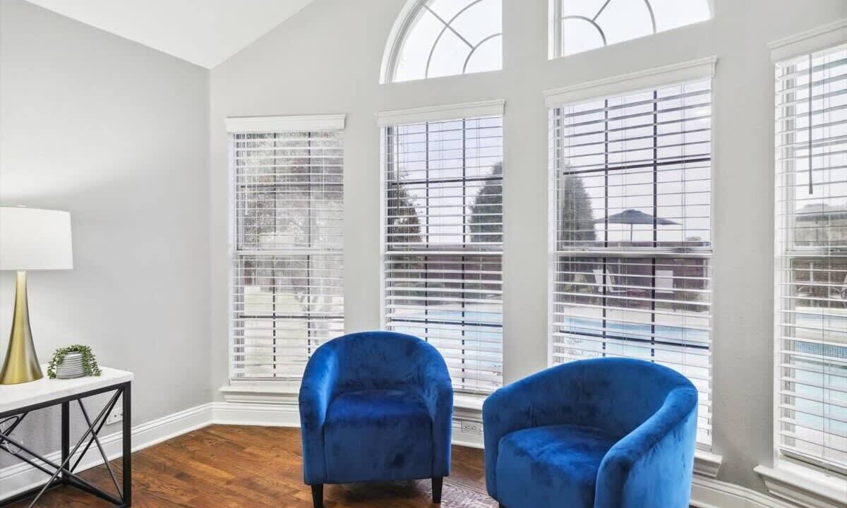 Photo of Livingroom in Rowlett