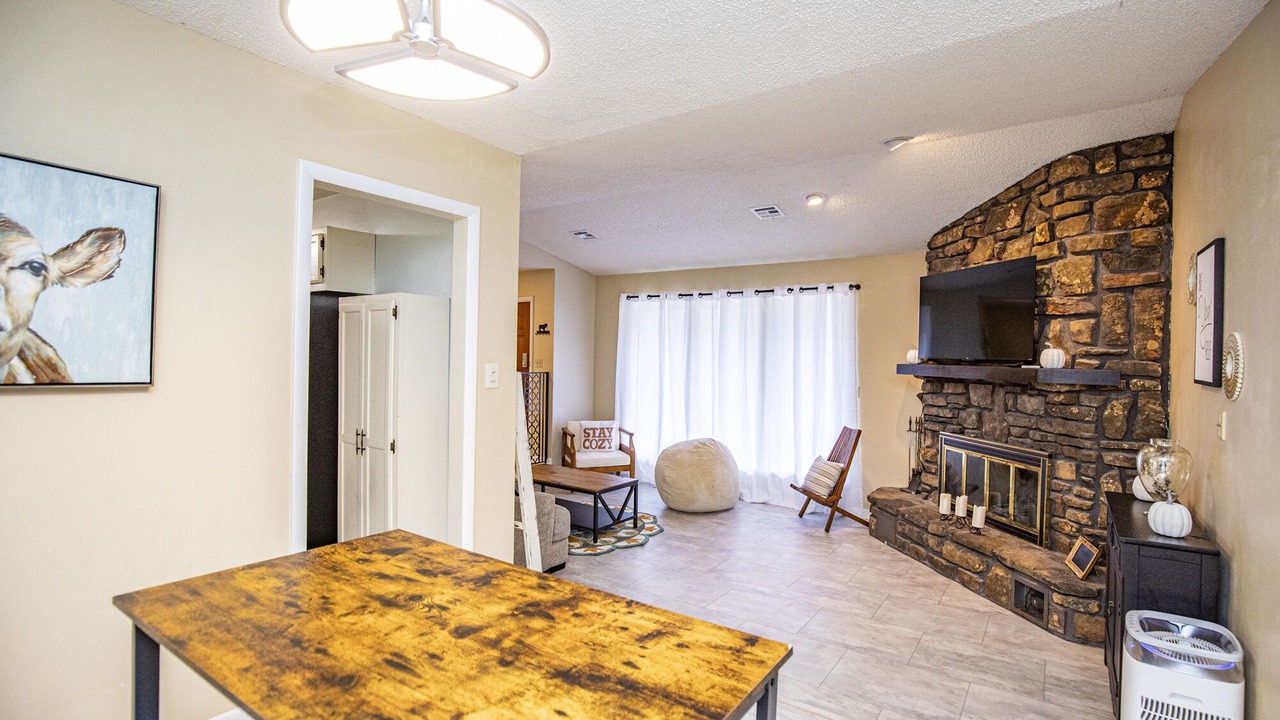Photo of Livingroom in Bella Vista