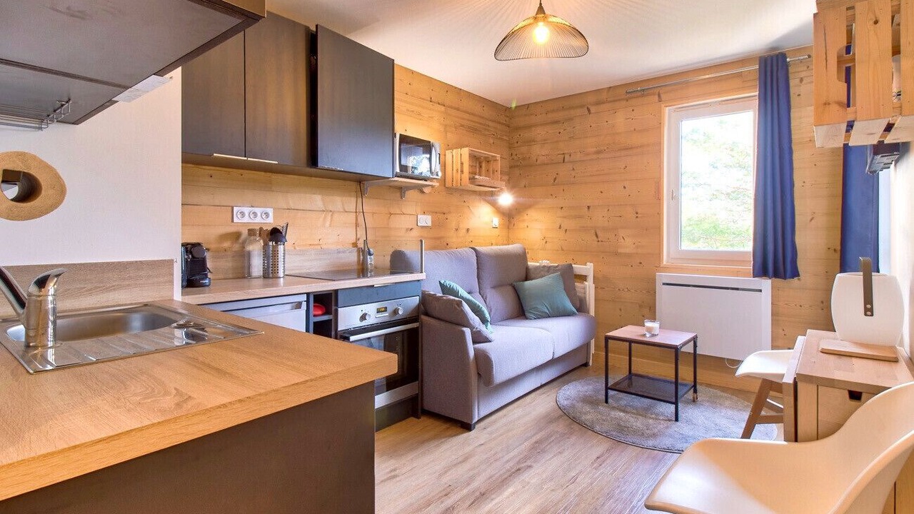 Photo of Livingroom in Genos