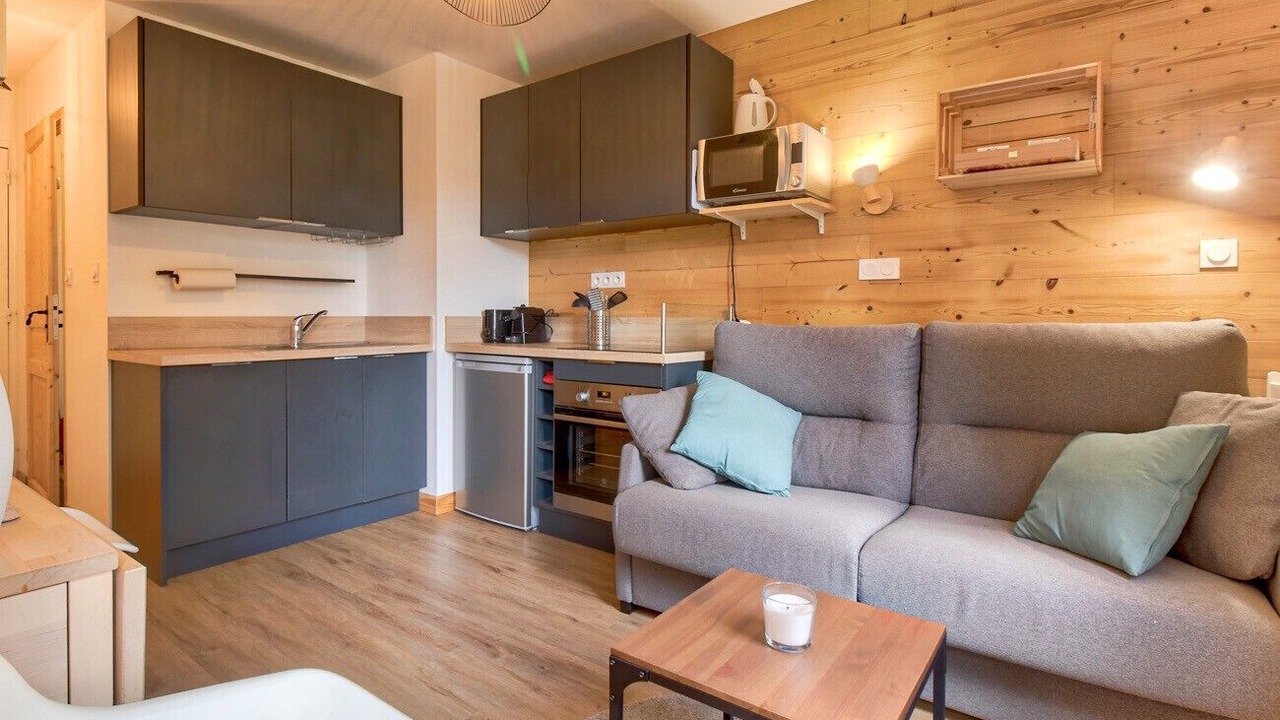 Photo of Livingroom in Genos