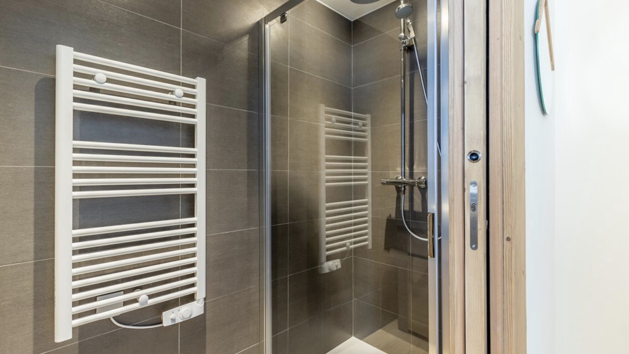 Photo of Bathroom in Arc-1600