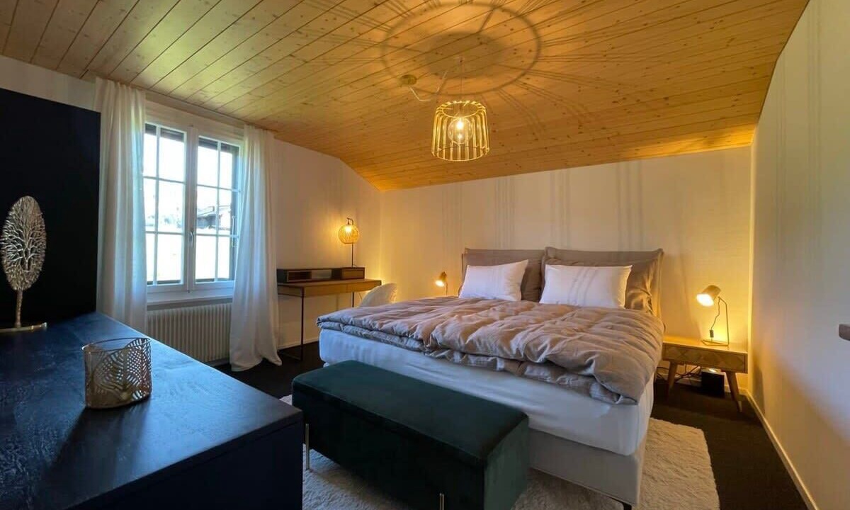 Photo of Bedroom in Saanenmoeser